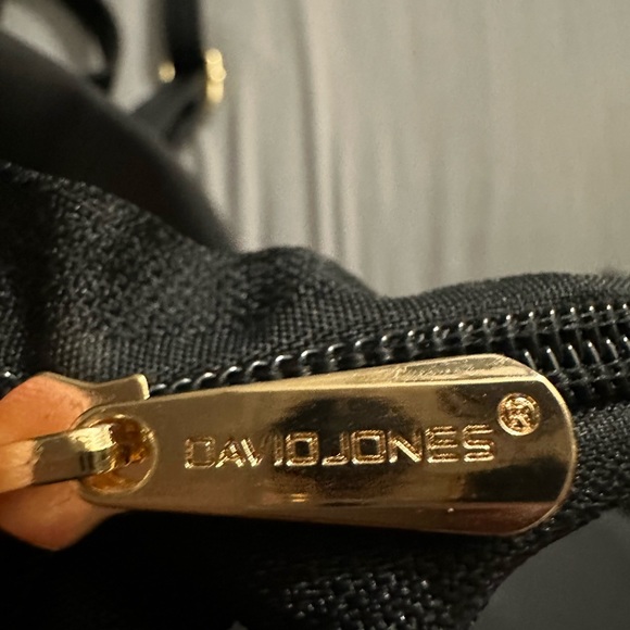 David Jones Flapbag bag pack - Picture 3 of 8